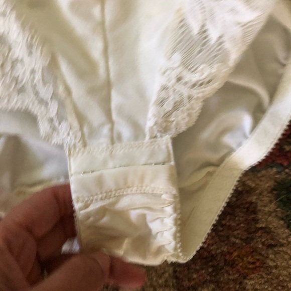 Vintage Fleur De Lace by Smoothie White Lace Lingerie Bodysuit - Picture 6 of 6